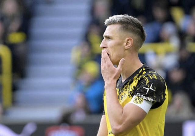 与俱乐部建, 从多特蒙德 与俱乐部建, 从多特蒙德